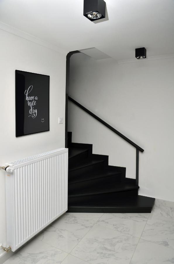Bence Castle House Apartment Eger Bagian luar foto