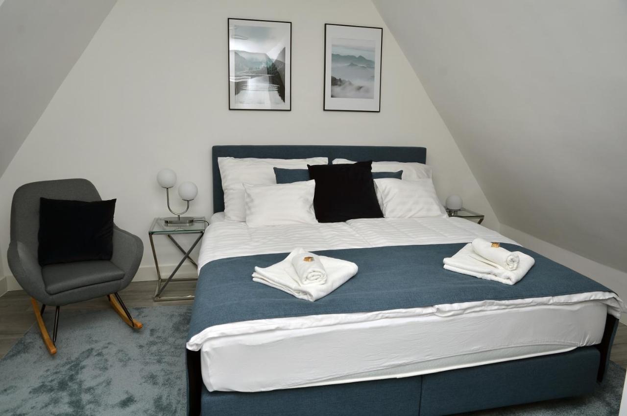 Bence Castle House Apartment Eger Bagian luar foto